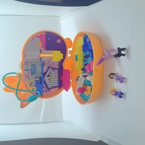 Polly Pockey Corgi Cuddles